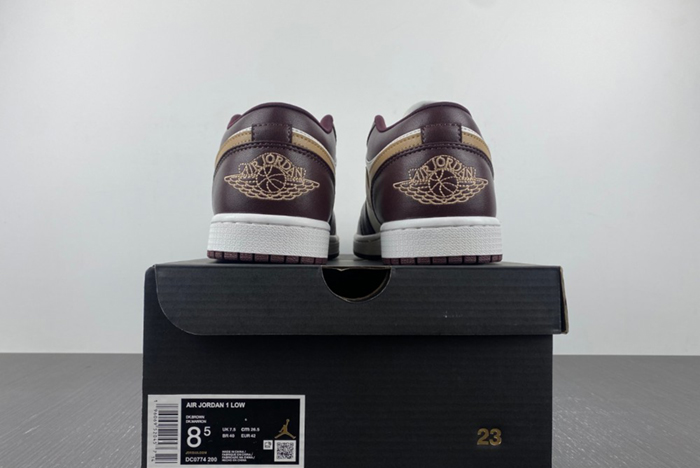 Air Jordan 1 Low WMNS Mocha DC0774-200