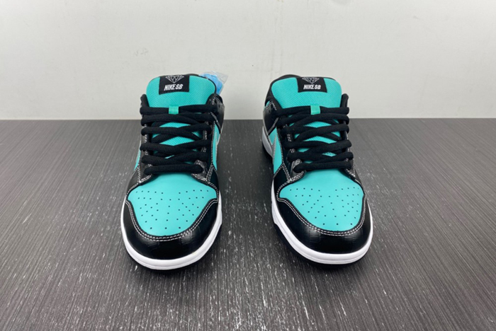 nike sb dunk low Di*m*nd supply co. aqua blue 304292-402