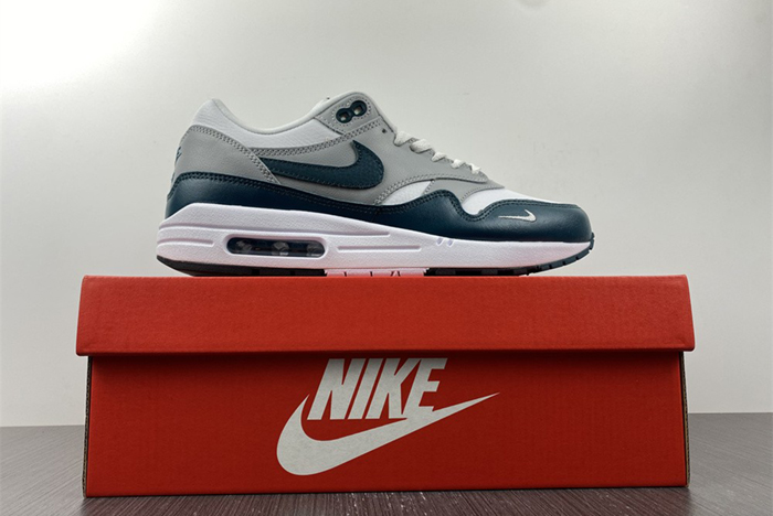 Nike Air Max 1 "Dark Teal Green" DH4059-101