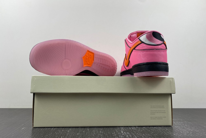 The Powerpuff Girls Nike SB Dunk Low Blossom FD2631-600