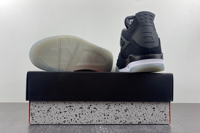 Air Jordan 4 Retro 136863