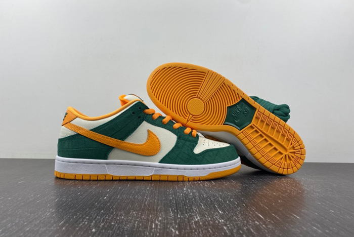 Nike SB Dunk Low Legion Pine Kumquat Men