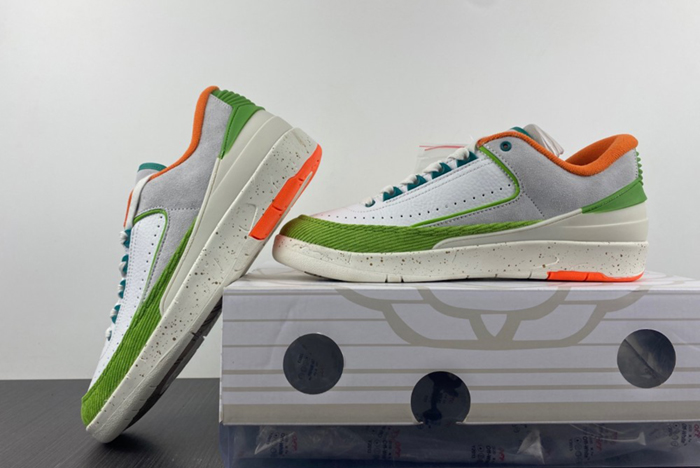 Jordan 2 Retro Low TITAN DV6206-183