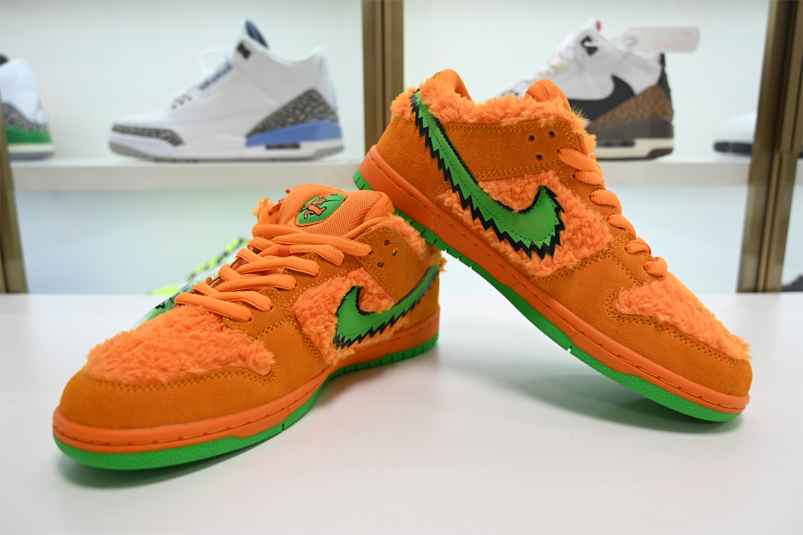 Grateful Dead x Nike SB Dunk Low Orange CJ5378-800