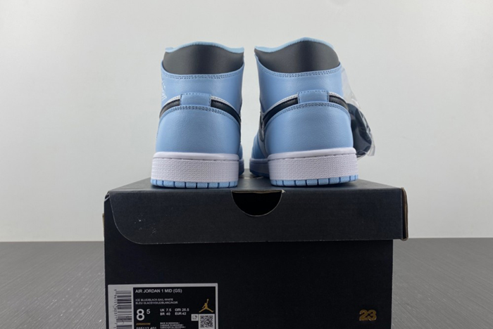 Jordan 1 Mid Ice Blue 555112-401