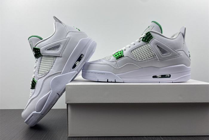 Air Jordan 4 “Pure Money”  CT8527-113