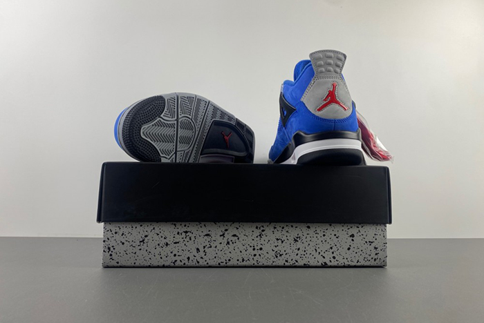 Air Jordan 4 retro Blue Ribbon