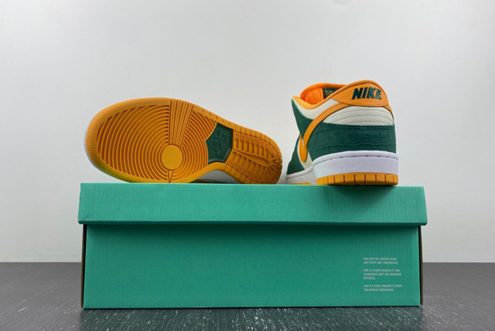 Nike SB Dunk Low Legion Pine Kumquat Men