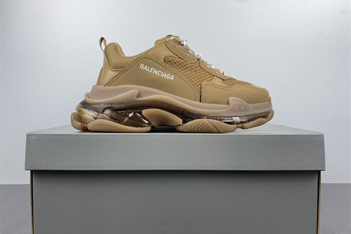 Balenciaga Triple S Black Sneaker 541624 W2GA1 2706