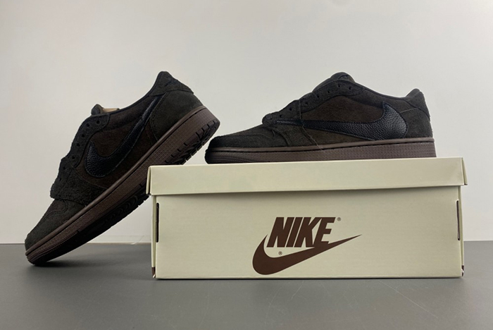 Travis Scott x Air Jordan 1 Low OG DM7866-202