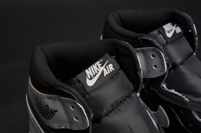 AIR JORDAN 1 RETRO HIGH OG "SHADOW" black mens 555088-014