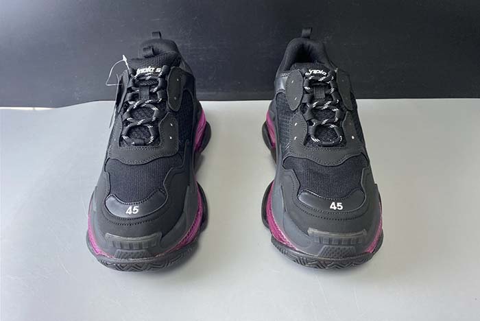 Balenciaga Triple S Black Sneaker 541624-W09O1-0829