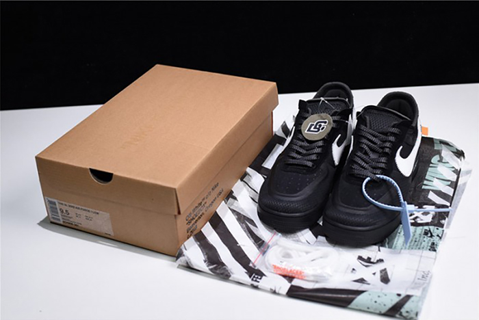 Off-White  Nike Air Force 1 Black AO4606-001