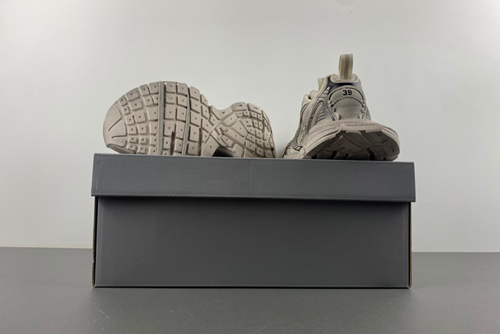 Balenciaga -PHANTOM lewis SNEAKER