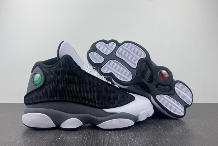 Air Jordan 13 “Black Flint”  DJ5982-060