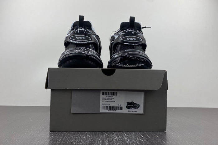 Balenciaga 3.0 track sneaker 542023 W3SR2 2315