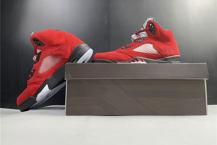 Air Jordan 5 “Raging Bull” DD0587-600