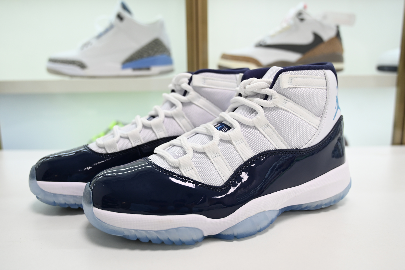 Air Jordan 11 Midnight Nav 378037-123