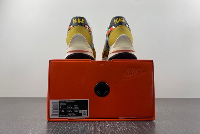 sacai x Nike Waffle Woven Green Gusto DR5209-300