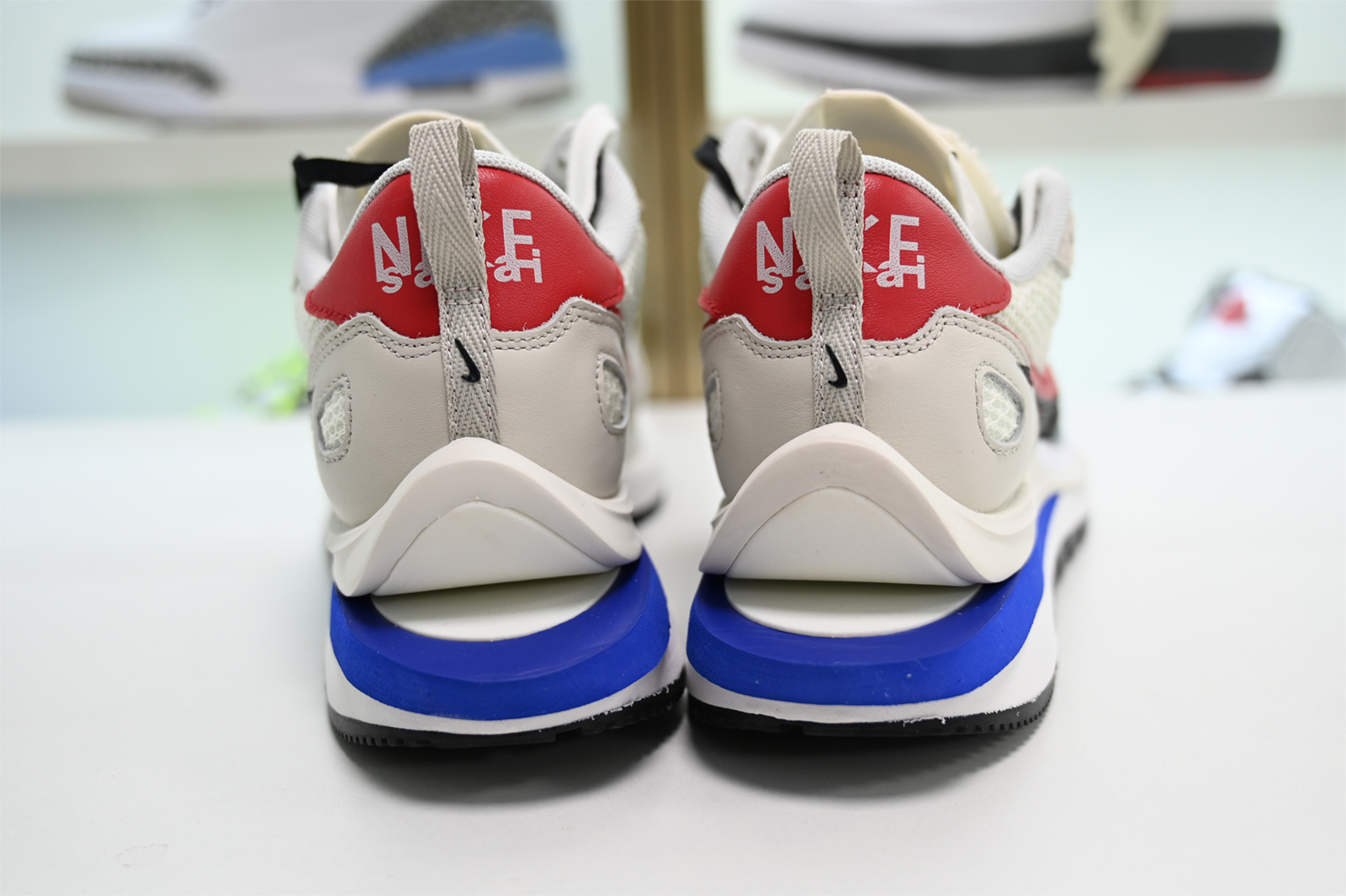 Sacai x Nike white red CV1363-100
