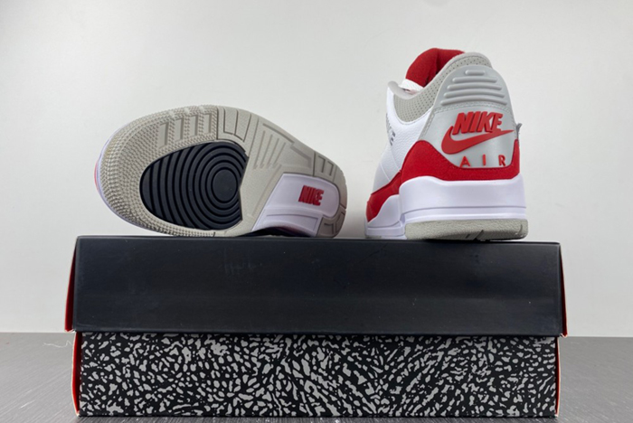Air Jordan 3 Tinker Air Max 1 University Red CJ0939-100