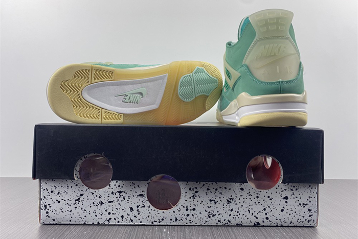 Air Jordan 4 Off-White  AJ4 OW  CV9388-102