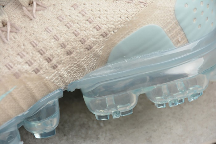 Nike Air VaporMax Flyknit 2.0 Particle Beige/Smokey Mauve womens 942843-203