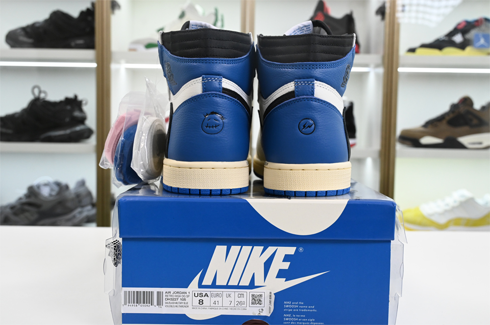 Air Jordan 1 Travis Scott High DH3227-105