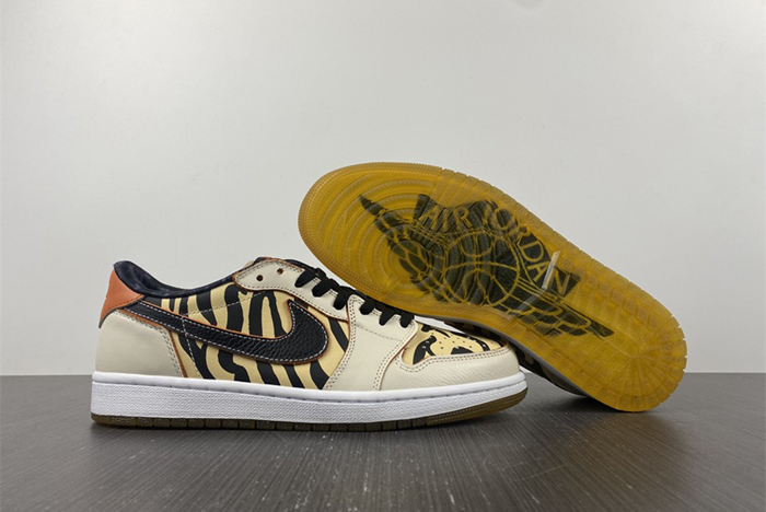 Air Jordan AJ1 Low OG   DH6932-100