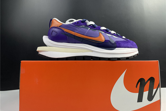sacai x Nike VaporWaffle 3.0 Dark Iris DD1875-500