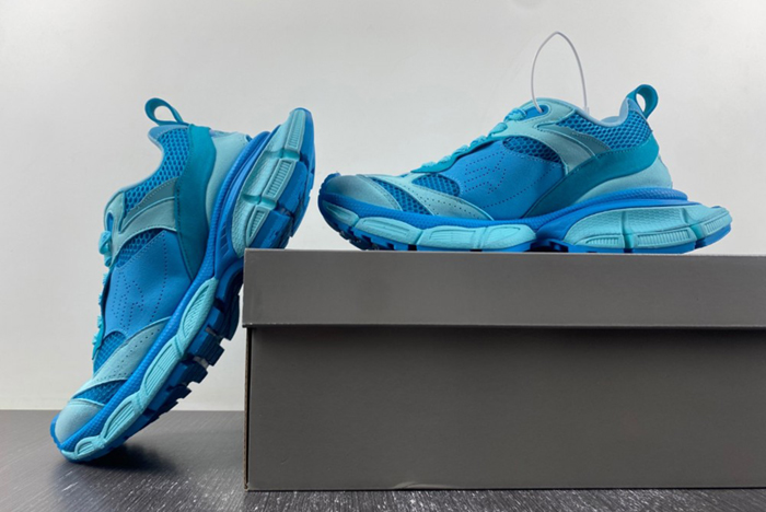 Balenciaga 10.5 3XL 230 Blue 759693 W3XLI 0510