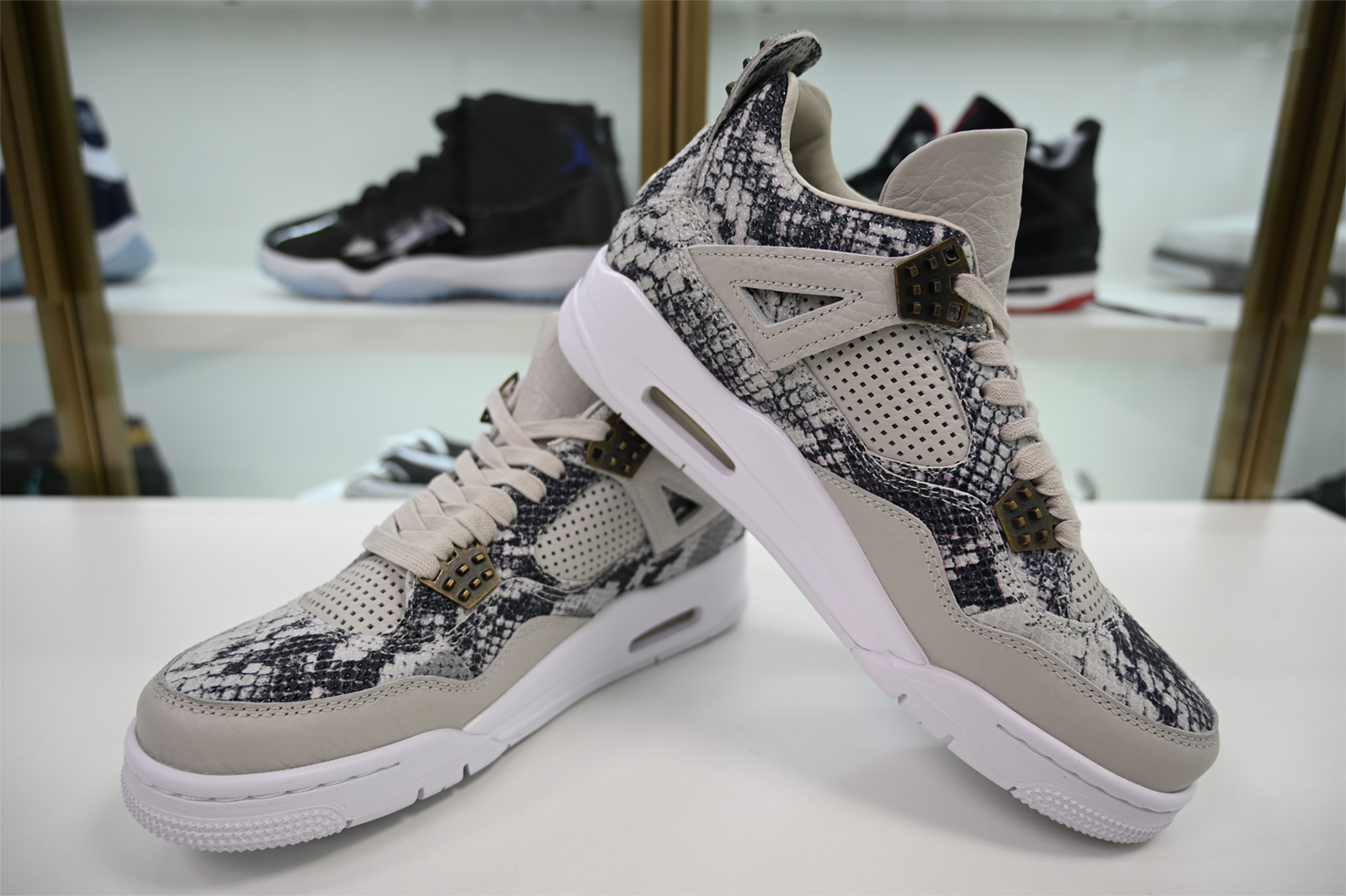 Jordan 4 Retro Snakeskin Men