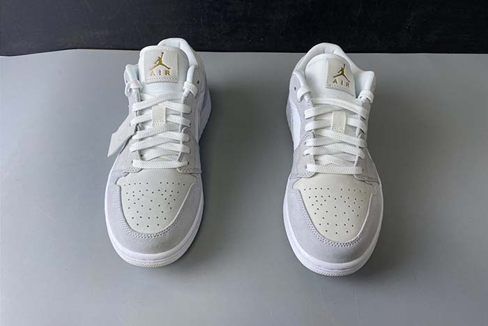 AIR JORDAN 1 LOW CV3043-100