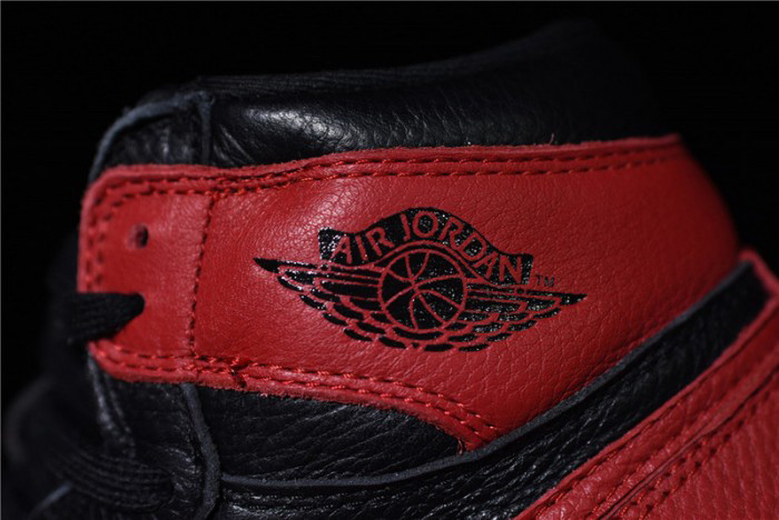 Air Jordan 1 Retro OG High Homage To Home AR9880-023