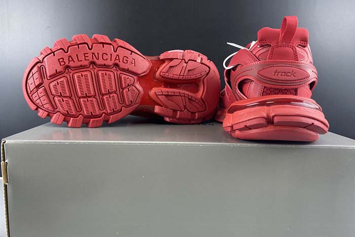 Balenciaga Track 3.0 542023 W2LA1 6000