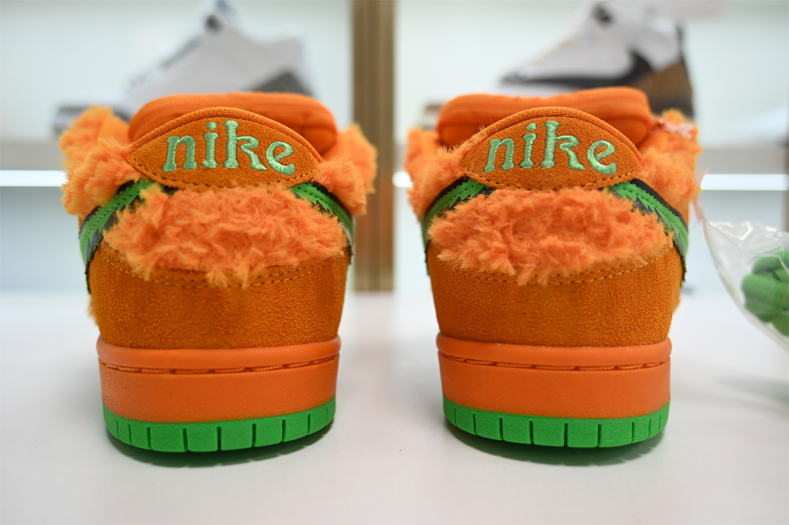 Grateful Dead x Nike SB Dunk Low Orange CJ5378-800