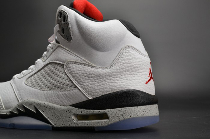 AIR JORDAN 5 RETRO "WHITE CEMENT" mens 136027-104