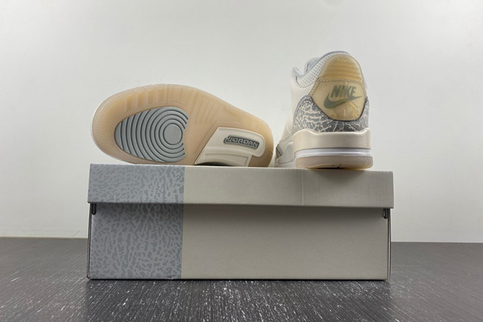 Air Jordan 3 Craft Ivory FJ9479-100
