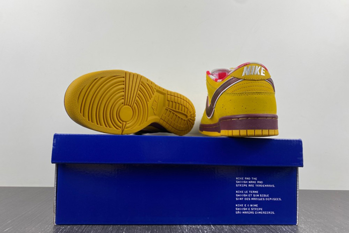 Nike SB Dunk Low Yellow Lobster Men