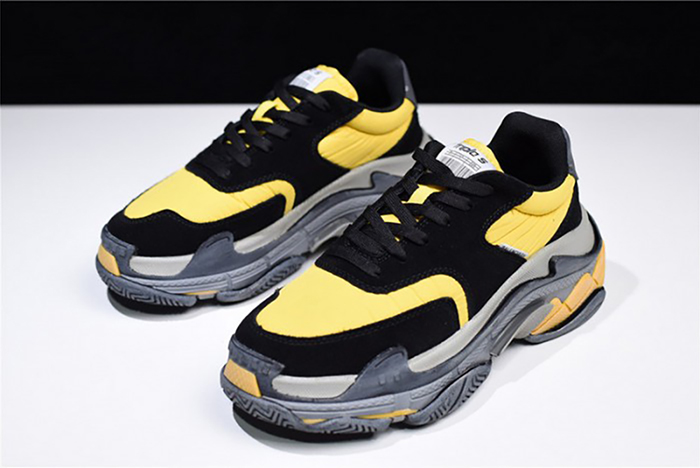 Balenciaga Triple-S Sneaker 2.0 52403 W09T 212