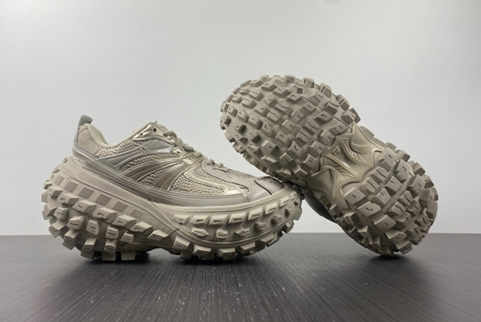 Balenciaga Defender Trainers in beige mesh and nylon 685613W2RA69700