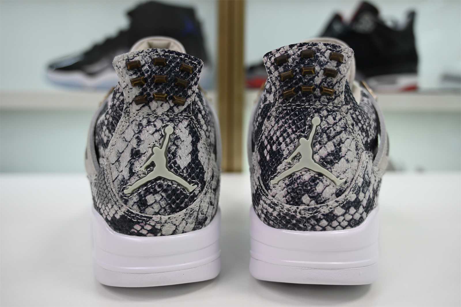 Jordan 4 Retro Snakeskin Men