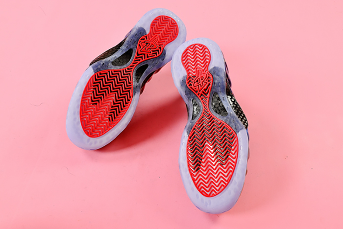 NIKE AIR FOAMPOSITE ONE LNY QS "LUNAR NEW YEAR 2018" AO7541-006