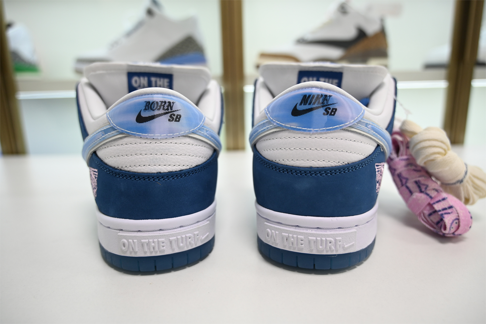 Born x Raised x Nike SB Dunk Low FN7819-400