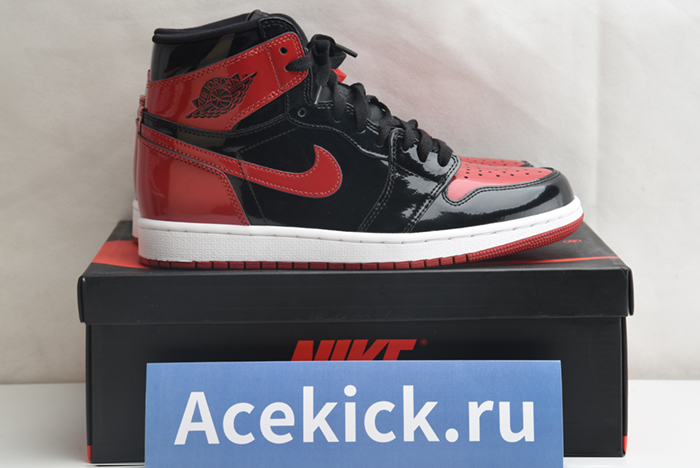 Air Jordan 1 High OG “Bred Patent” 555088-063