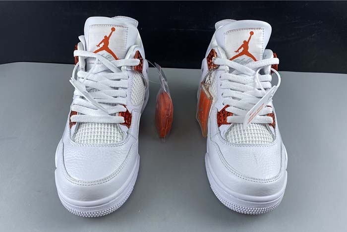 Air Jordan 4 “Orange Metallic” CT8527-114