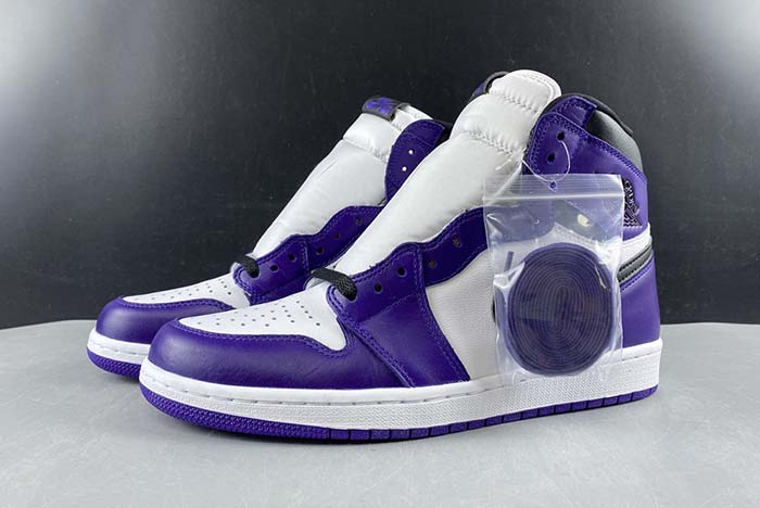 Air Jordan 1 Court Purple OG 555088-500