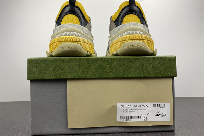 *BALENCIAGA 1.0 681067 UMO20 9766