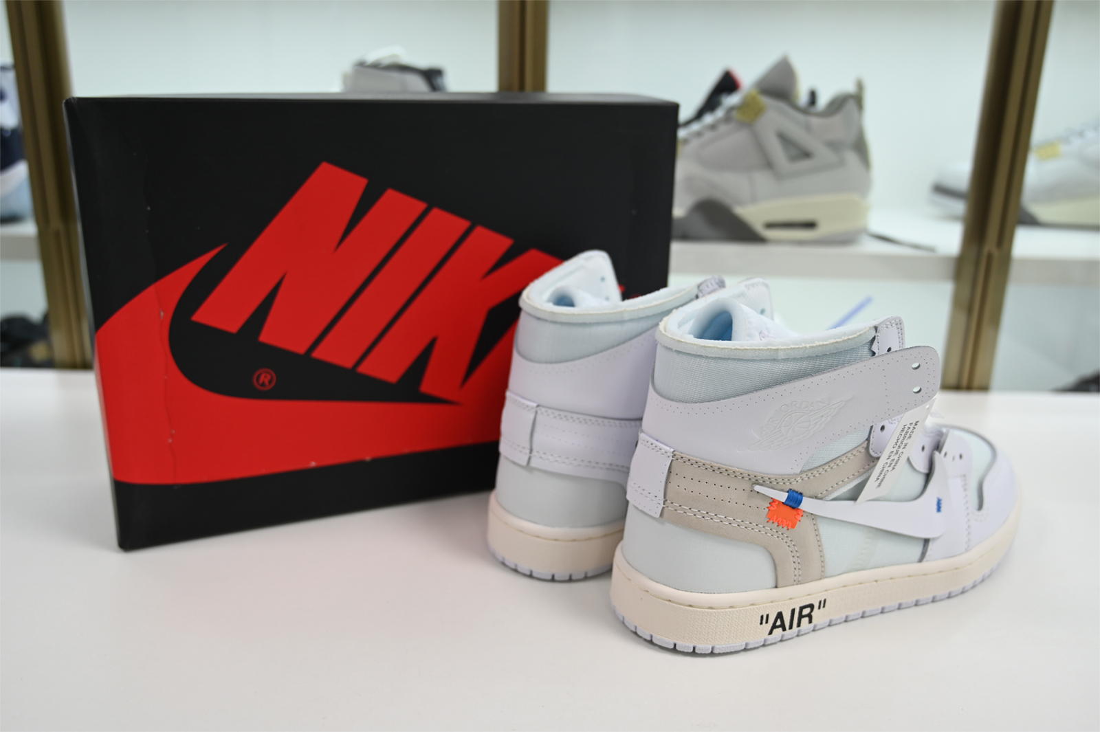 Off-White  Air Jordan 1 Retro High White AQ0818-100