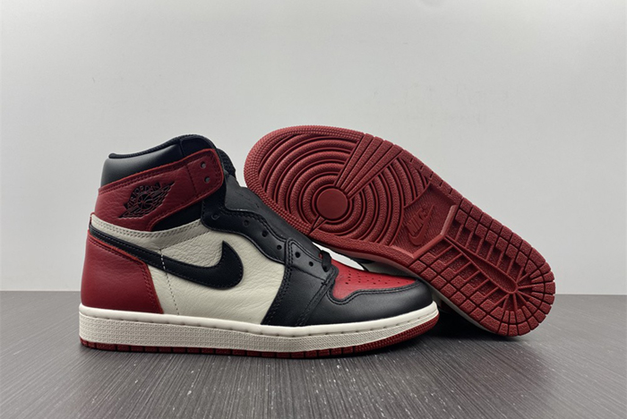 Air Jordan 1 Retro High Bred Toe AJ1 555088-610